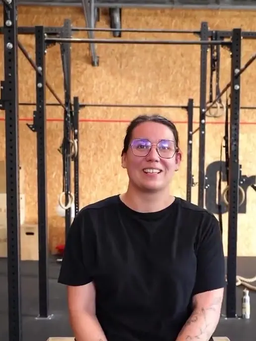 Lindsey, adhérente de CrossFit Beauvais, témoigne face caméra